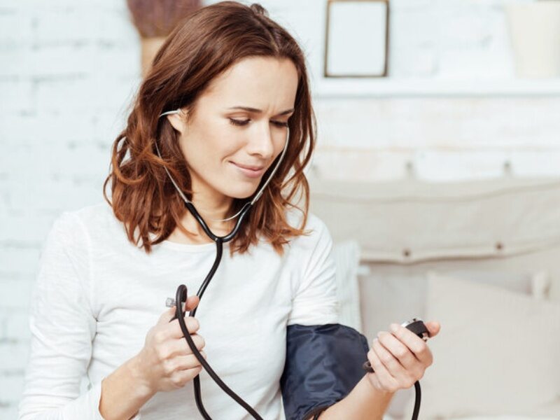 do-you-measure-blood-pressure-at-home-check-out-how-to-do-it-right