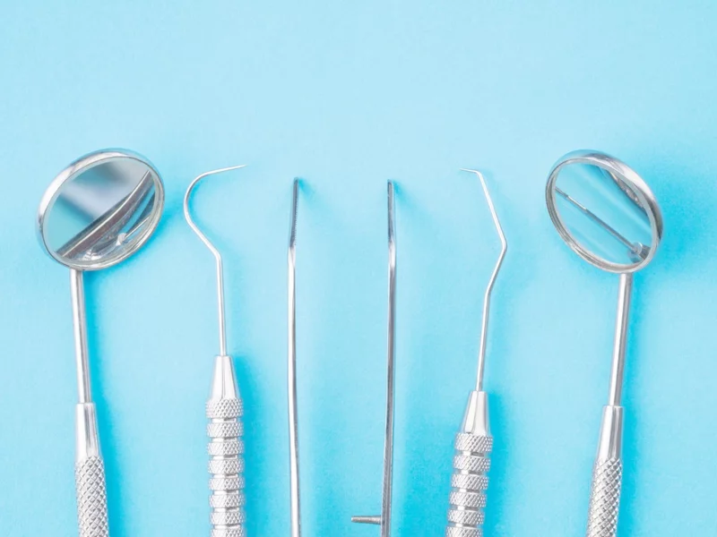 Czy paradontoza to wyrok? Rozmowa z ekspertem periodontologii i laseroterapii